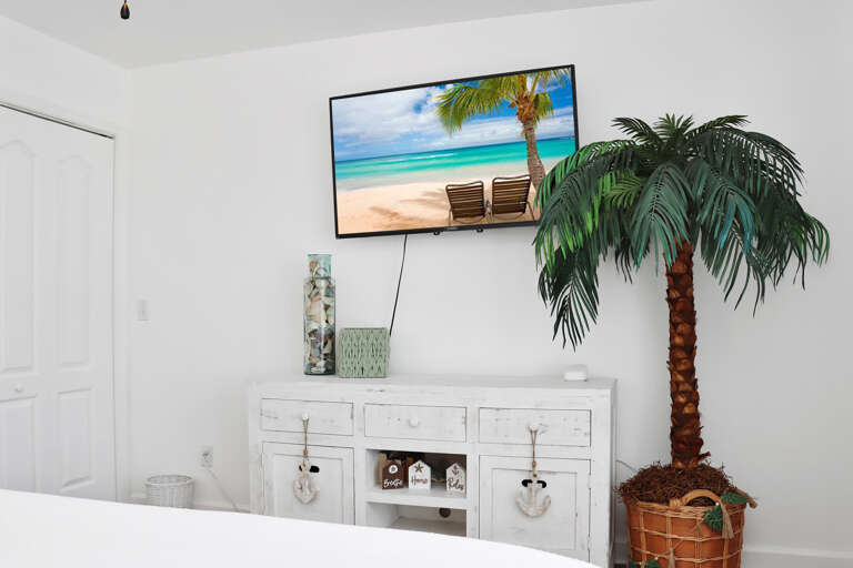 Bedroom 2 - TV