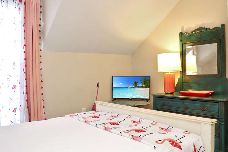 Bedroom 3 with TV