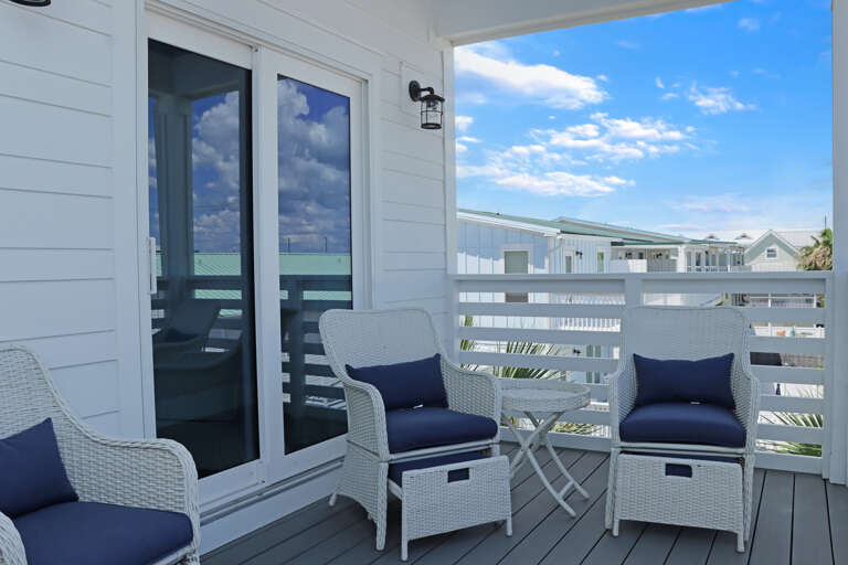 Bedroom 3 - Covered Deck