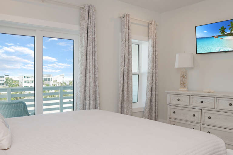 Bedroom 3 with TV