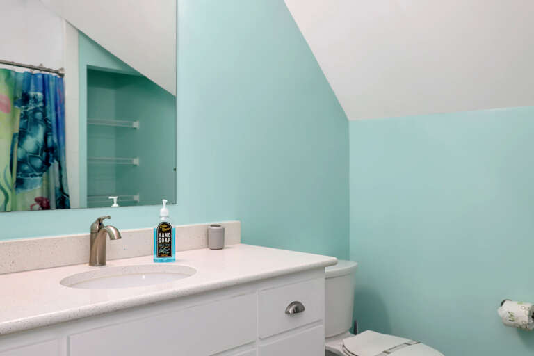 Bedroom 3 - Master Bath