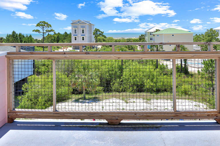 Top Floor Sundeck