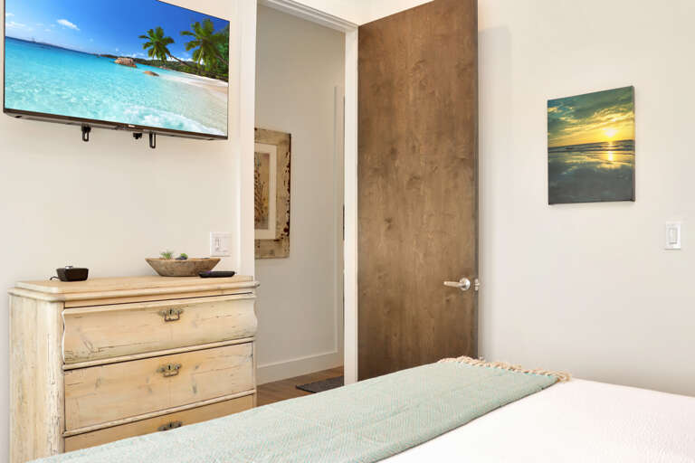 Bedroom 3  with TV