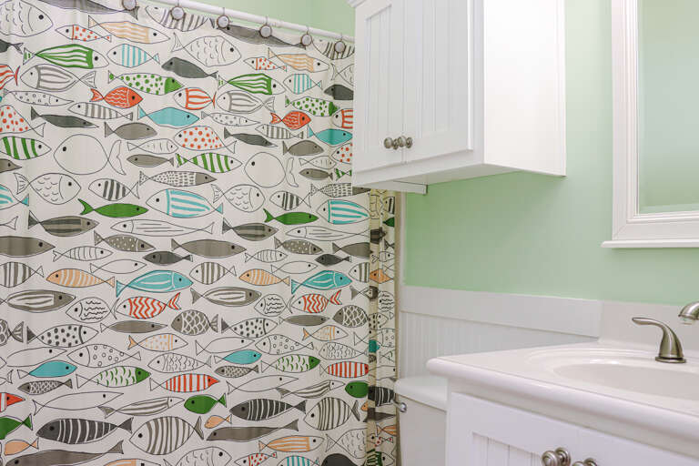 Bedroom 1 - Full Bath