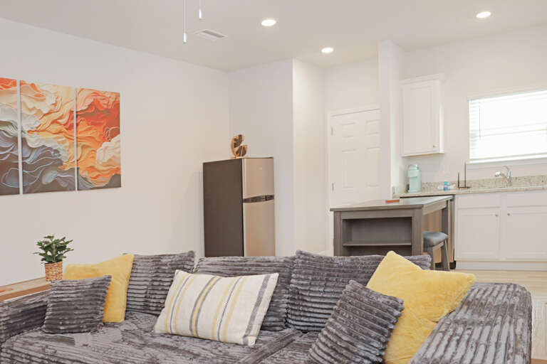 Den and Kitchenette (1)