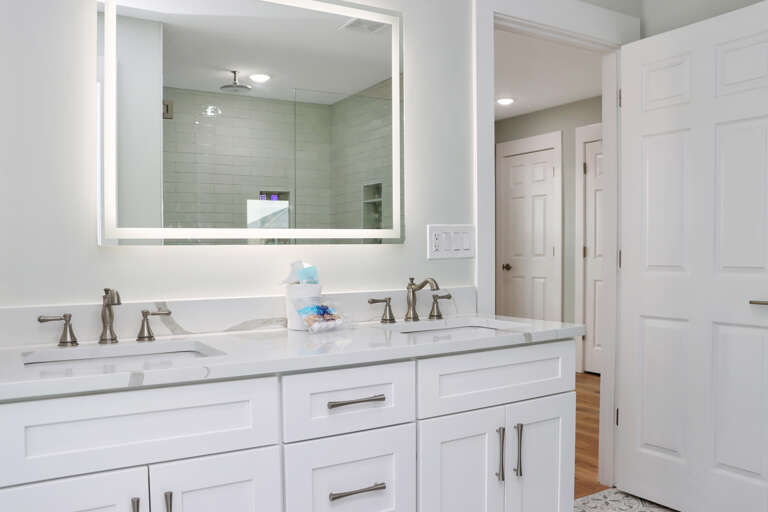 Bedroom 2 - Master Bath
