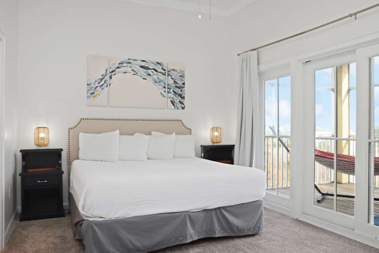 Bedroom 1 - Beachfront Master Bedroom Bedroom 1 - Beachfront Master Bedroom