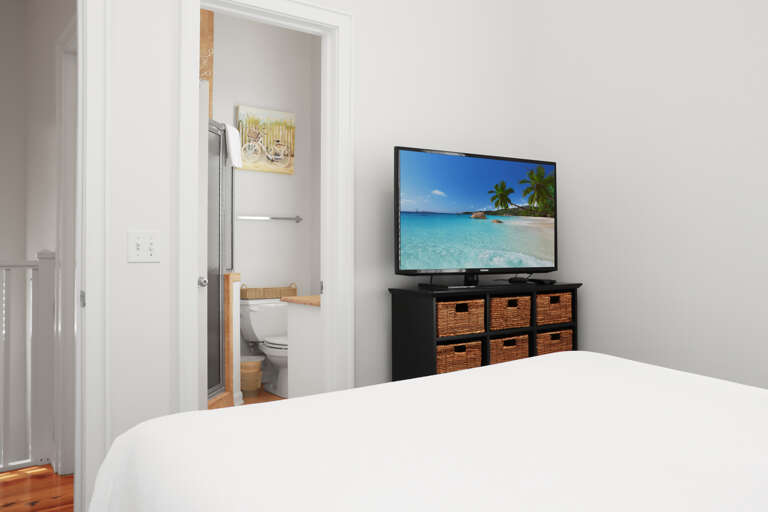 Bedroom 3 with Full Bath