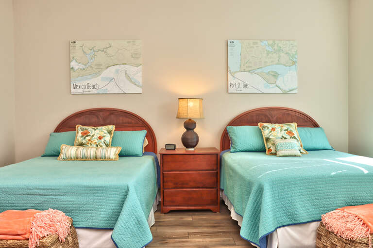 Bedroom 1 - Beachfront Bedroom Sleeps 4