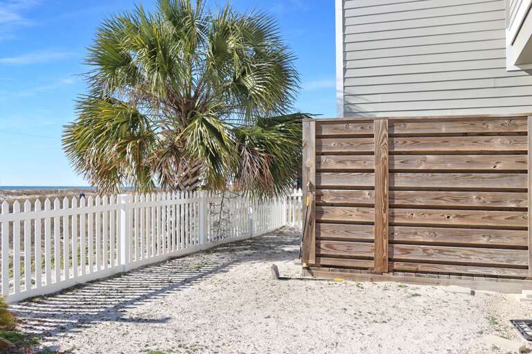Small Yard on Beachside of House