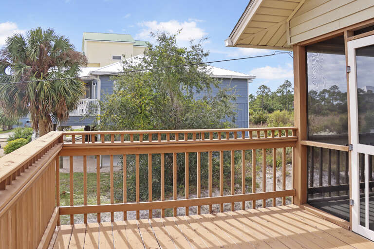Open Roadside Deck