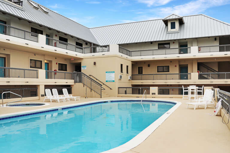 Community Pool and Hot Tub