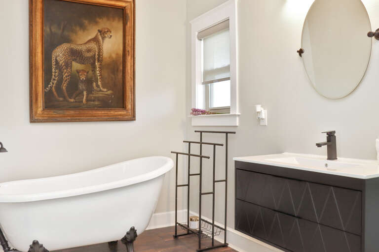 Full Bath 1