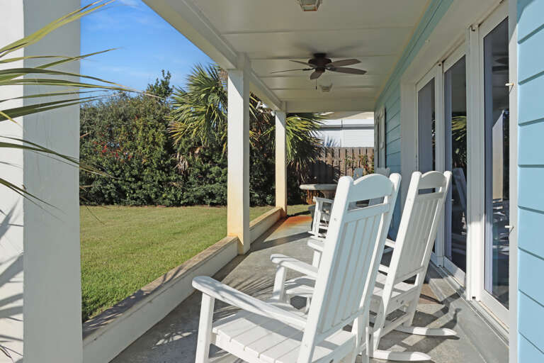 Covered Front Porch with Ceiling Fan