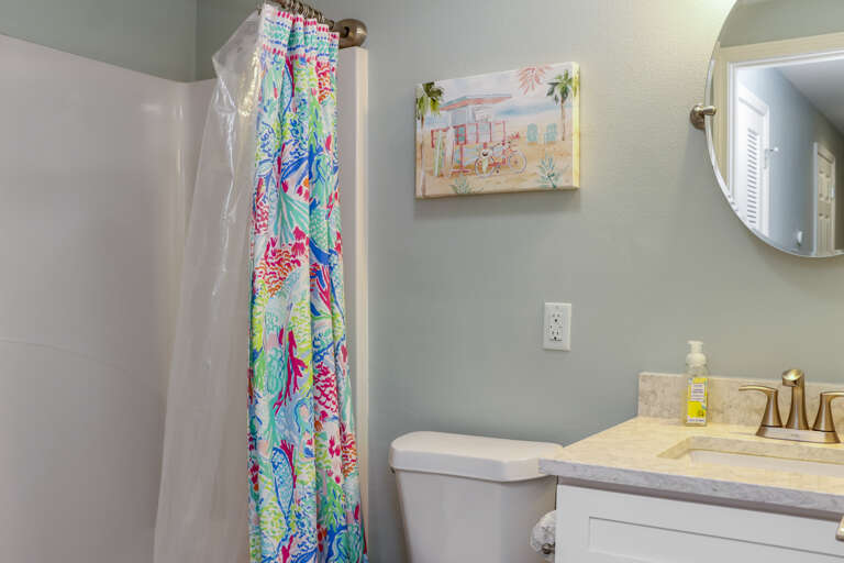 Full Bathroom