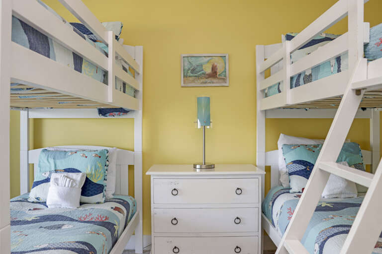 Bedroom 1 - Sleeps 4