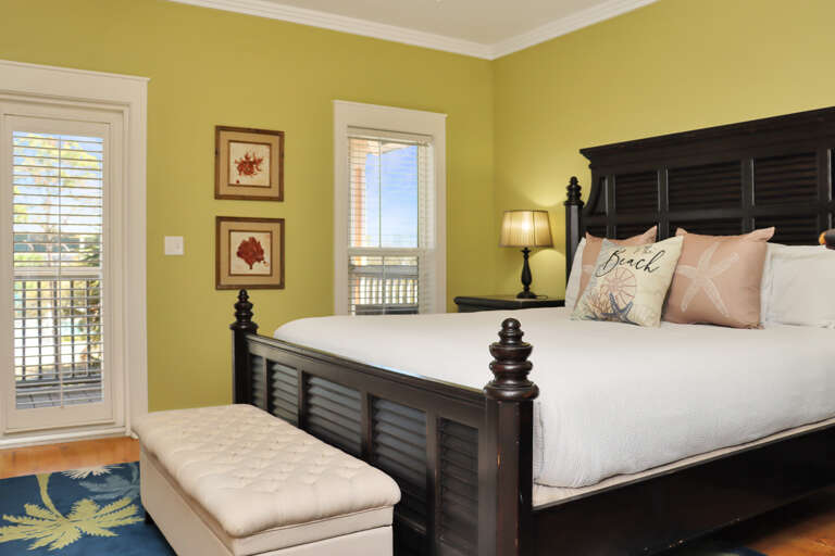 Bedroom 1 - Master Bedroom Bedroom 1 - Master Bedroom