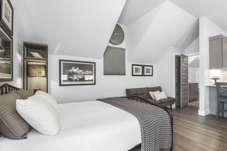 Sleeping Area with View of Full Bath