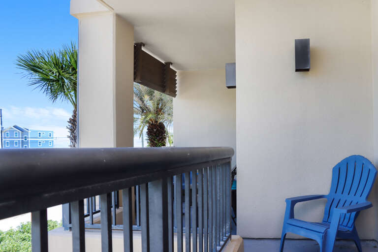 Covered Beach View Deck