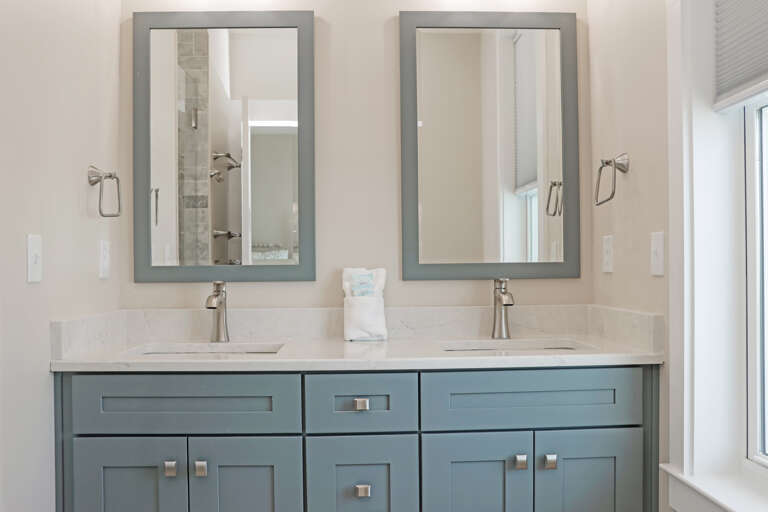 Bedroom 3 - Master Bathroom