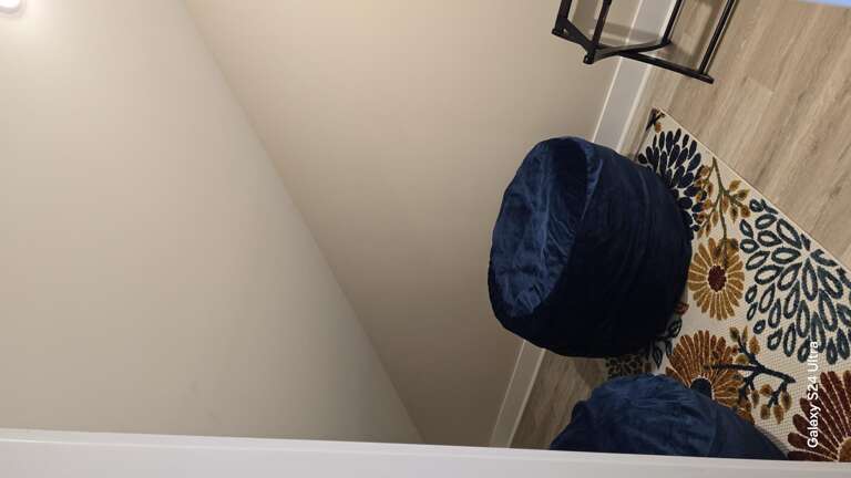 Hideaway Spot In Loft