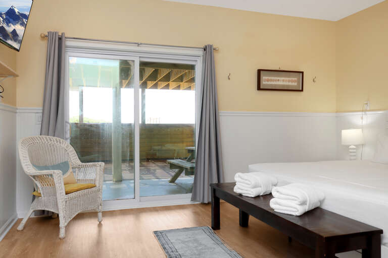 Bedroom 2 with Beach Front Deck