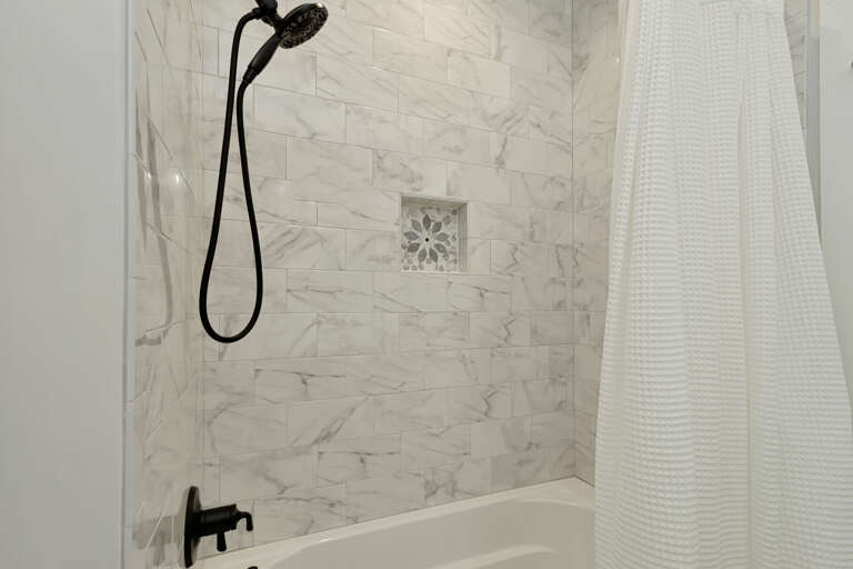 Bedroom 4 - Full Bathroom Shower and Tub