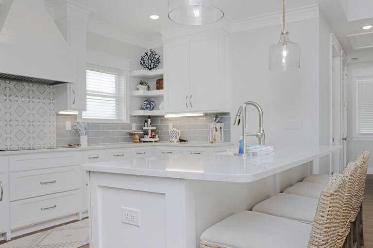 Kitchen Island with Bar Seating Kitchen Island with Bar Seating