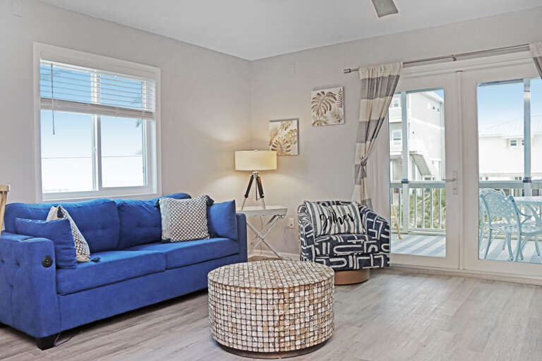 Living Room with Beach View Screened Deck Living Room with Beach View Screened Deck