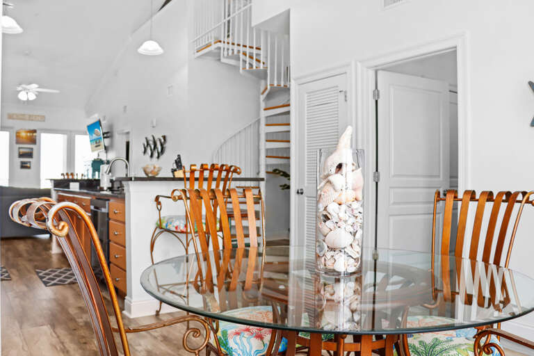 Dining Area and Kitchen