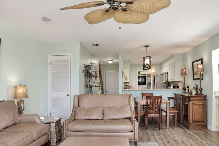 Living Area Living Area