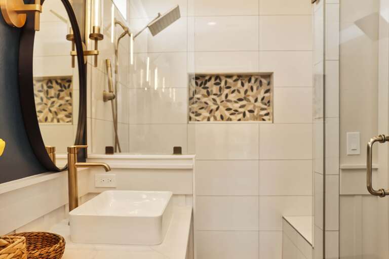 Bedroom 2 - Master Bathroom with Shower