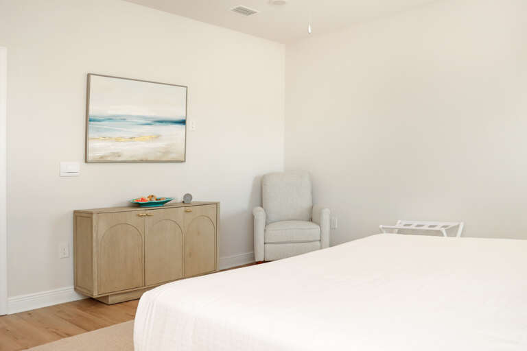 Bedroom 3 - Sitting Area Bedroom 3 - Sitting Area