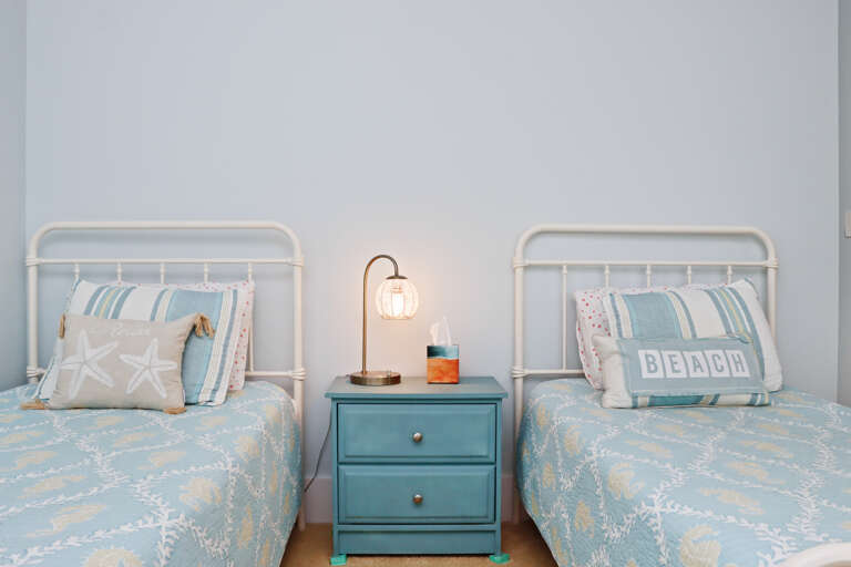 Guest bedroom