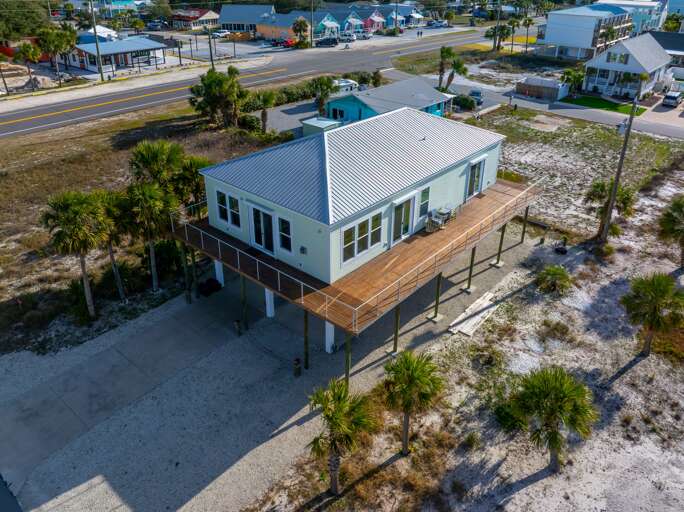 Exterior Aerial