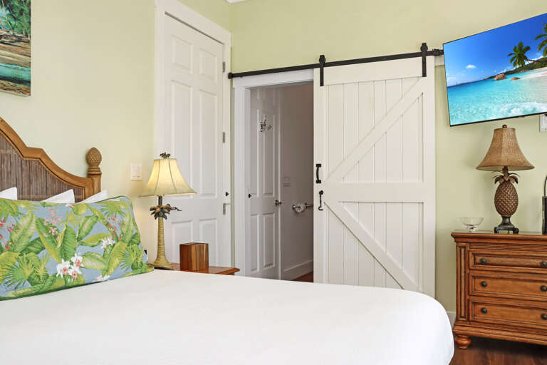 Bedroom 1 Connected to Full Bathroom