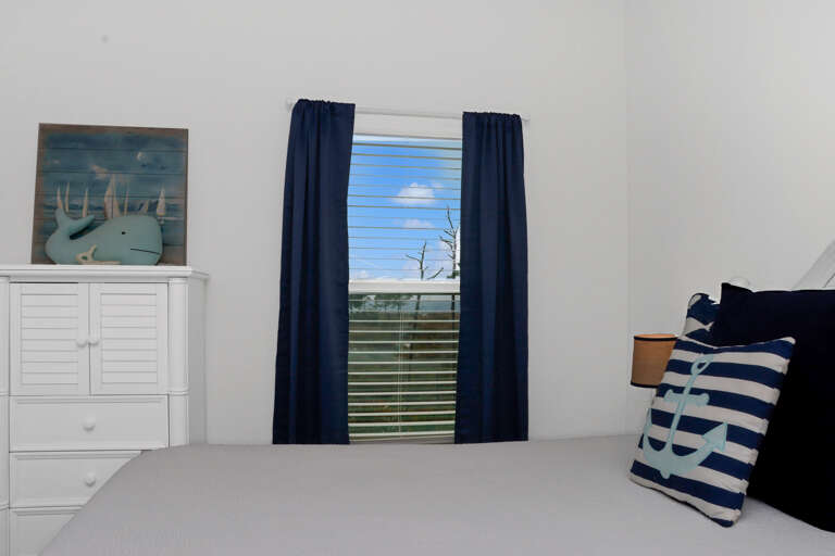 Bedroom 3 - Beach View