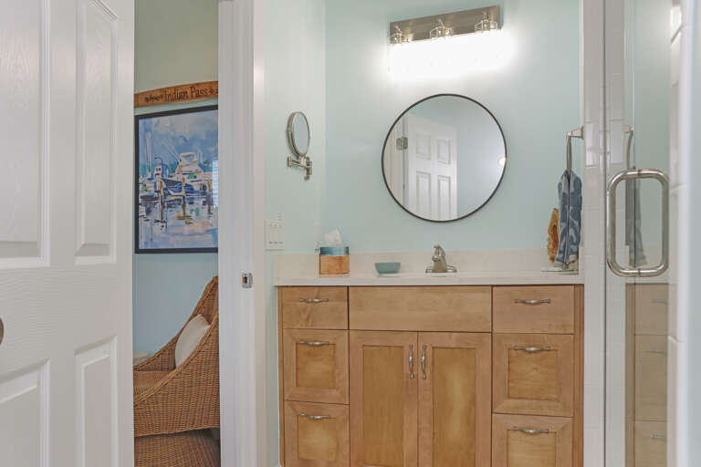 Bedroom 3 - Master Bathroom