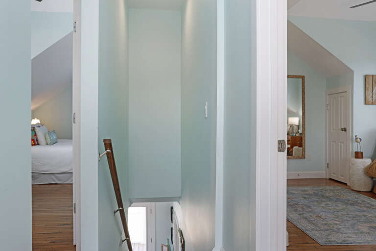 Top Floor with Two Bedrooms