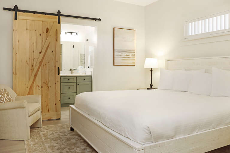 Bedroom 1 - Master Bedroom