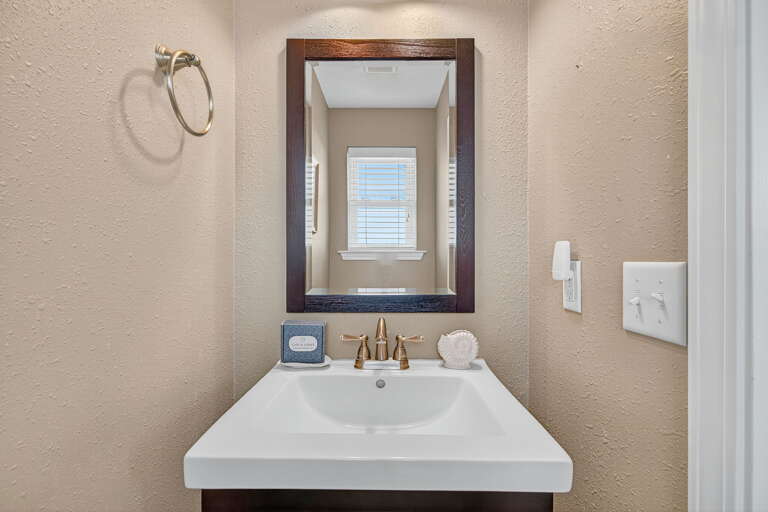 Guest half bathroom