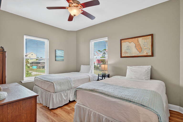 Guest bedroom