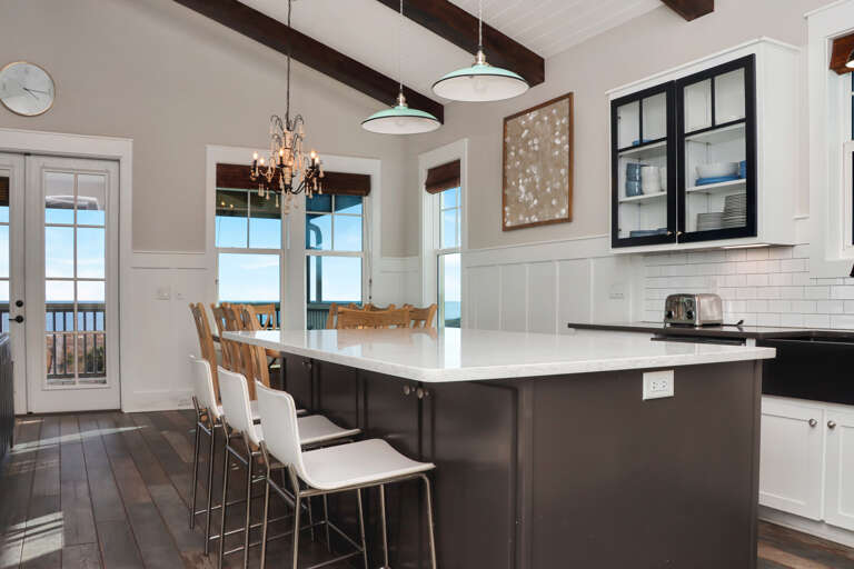 Large Kitchen Island with Amazing Views