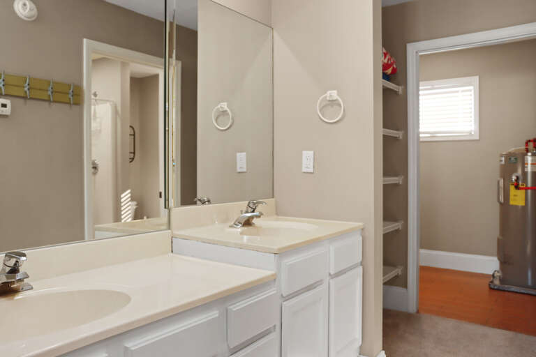 Bedroom 2 - Master Bathroom with Laundry Room