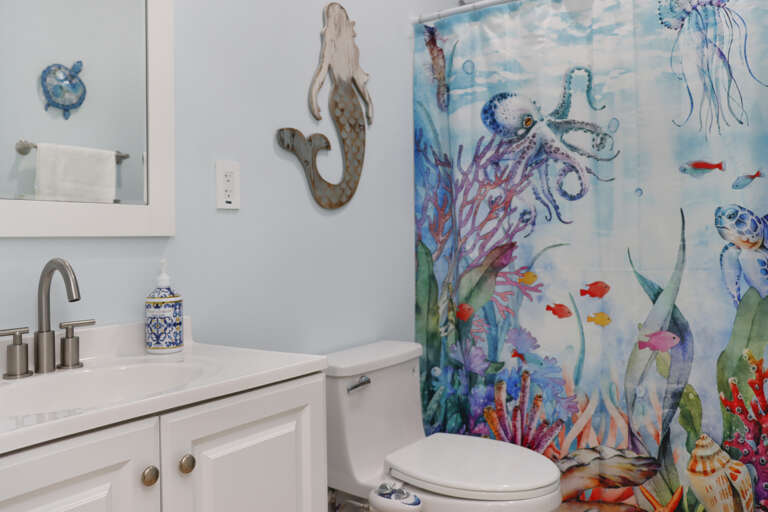 Full Bathroom - First Floor