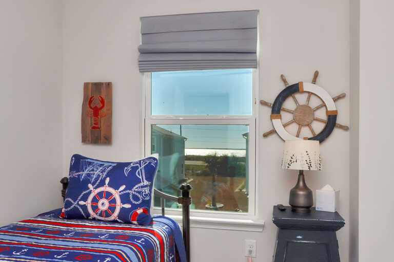 Bedroom 3 - Beach View