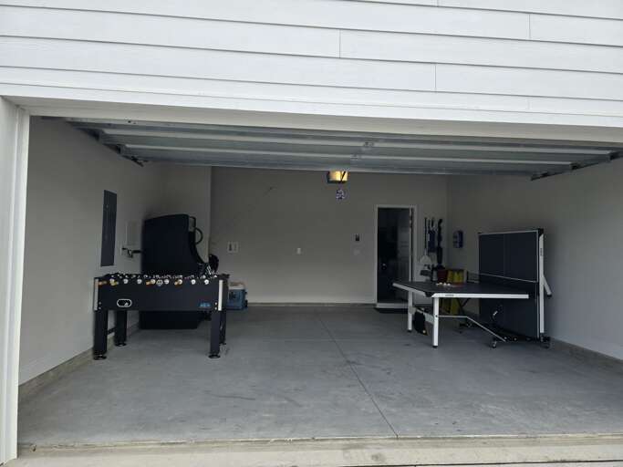 Game Room Garage