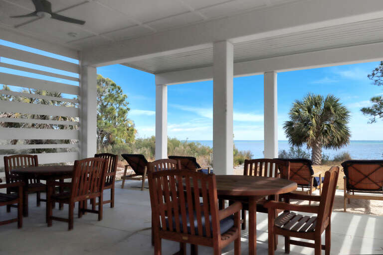 Outdoor Dining and Patio Seating