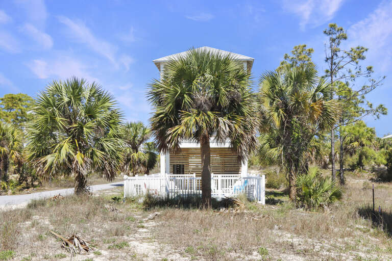 Beachside Exterior