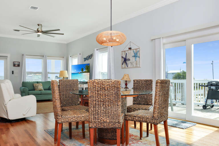 Dining Area with View onto Deck